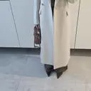 밝은코트 사고싶었는데 저렴한 금액에 득템했어요
너무 새