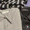 카라버튼티를 워낙 좋아해서 블랙.그레이 다 구매했어요 