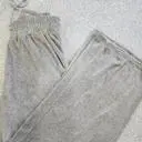 작년에 크림색 구매해 잘 입었습니다. 올해도 재입고되어