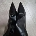 배송이 오래 걸렸지만 사이즈 잘맞고 소재도 좋아요 잘신