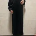 벨벳 특유의 은은한 광택과 부드러운 촉감이 정말 고급스