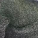 털이 좀 많이 빠지는 거 말고는 정말 좋아요. 안에 목