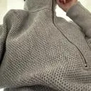 세일때 삿는대 집업 재질이나 퀄리티 좋네요 따뜻하고 편