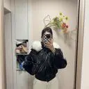 비닐같은 재질이라 넘 화려할꺼 같았는대 예뻐요 따습고 