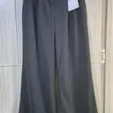 소재에 광택이 돌면 어쩌나 했느네 아니여서 다행이고 한