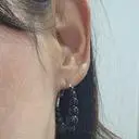 얌전한 검은 귀걸이를 찾던중에  줄로그에서 구매했더니 