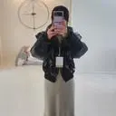 키 159 몸무게 46kg  44사이즈 
좁은어깨를 커