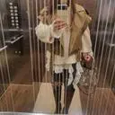 어느옷에든배치해서입기좋은 멋스러운아이템입니다
입고나갈때