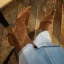 양말대신 스타킹 신고다녀서 사이즈업 안했는데 업할걸그랬