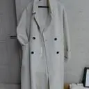 넘 멋스럽게 입을수있는코트예요
고급지고 어디에입어도 다