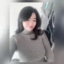 어깨트임이너무이쁩니다.답답해보이지않아요.여성스럽고이쁩니