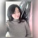 어깨트임이너무이쁩니다.답답해보이지않아요.여성스럽고이쁩니