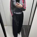 소재가 앏지만 매우 부드럽고 따뜻하여 이너로 어떤 옷에