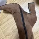 브라운색상이너무고급지고.이뻐요.부드럽고.신기좋아요.코트