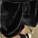 이. 바지는 넘 포근하고 따뜻해요~
숏팬츠지만 추운 줄