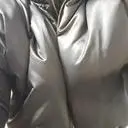 많이 도톰해서 따뜻해보이고 후드티셔츠랑 입으니 캐주얼스