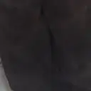 부드럽고 편합니다 색상 잘 나왔고 흔하지않은 골덴  기