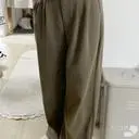 도톰한 기모 안감으로 따뜻하게 입기 좋은슬랙스 입니다.