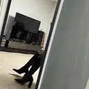 애정하던 오래전 스웨이드 롱부츠를 가끔 신다 이사하며 