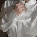 역시 고급져요.
다른색도 사고픈데
배송이 늦어서
세일이