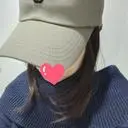 오래 기다리다가 받았는데, 모자는 맘에 들어요.
색감이