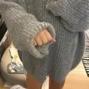 무지하게 커요ㅋㅋㅋㅋ따뜻하고 부드럽고 털빠짐 있어요~팔