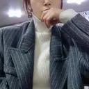 생각보다 너무 오버핏이라 놀랬습니다 옷은이쁘지만 너무커