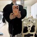 풍성한오버핏임에도
뚱뚱해보이지않고 슬림하게 옷테를 잡아