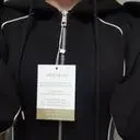 보기만해도 핏이 이쁘네요.탄탄하고 기모라  따뜻해요.어