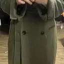 세일한다고 카톡왔길래 구경하다가 카키색 코트가 눈에 띄