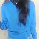 세일기간에 득템한 옷입니다. 파란색도 너무 예뻐요
추운