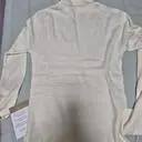 이너로 입기좋고  부드러워 좋아요  크림색이라 코디하가