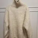 털감이 몹시 구겨지기도 싸보이기도 해서
반품할까 고민 