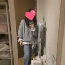 입었을때 촉감도 좋구 여기저기 코디하기 좋을꺼 같습니다