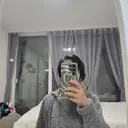 흔하지 않은 디자인으로 따순 니트예요 두루두루 잘 입을