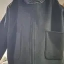  저렴한 가격에 막입기 좋겠어요~ 패딩카라가 유니크 하