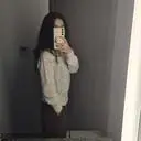 브이라아이라 불편함 없이 가볍고 좋아요.
속에 비쳐 나