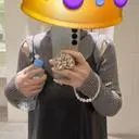 우선 섹쉬하고 간지나고...평범한 터틀넥에 이 트임이 