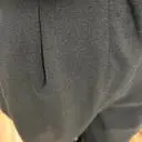 굉장히 편하고 안감 기모라 따뜻하네요. 핏도 잘 잡아주