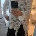 레이스티가 사이즈도 넉넉하고
고급스러워서 구입했는데 니