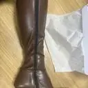 브라운.색상이.너무고급지고.광택도나고.디자인이날씬하게.