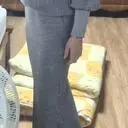 넉넉해서 날씬해보이는 스타일입니다.
도톰하고 포근하네요