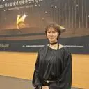 잠금방식이 독특한 벨트에요 . 너무예쁘고 허리 날씬해보