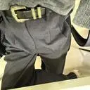 차콜을 좋아하지 않는데 블랙과 베이지 계열이 많아서 차