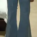 편하긴 합니다. 신축성도 스웨이드 치고 괜찮구요. 정사