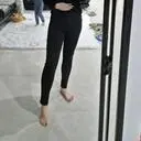 따뜻해요
기모라 날씬해보이지는않네요
겨울에 추울때 입기