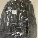 생각보다 빨리 배송됐네요~^^내일 바로 입고 나갈려구요