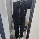 이쁘네요~~  카키 베이지를 못 산게 아쉬워요~~ 
 