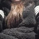 올해  줄로그옷진짜 많이 샀는데 완전 이옷 대박이네요
