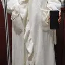 아름답고사랑스러운 가운입니다. 보온이아주 잘되고 이 가